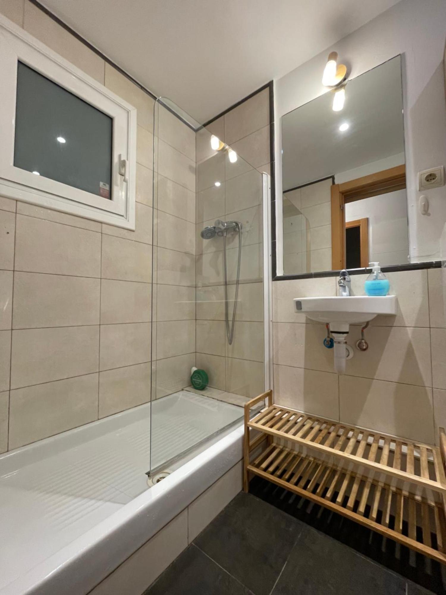 Apartament Apartamento Tranquilo Y Del Barrio Barcelona Zewnętrze zdjęcie